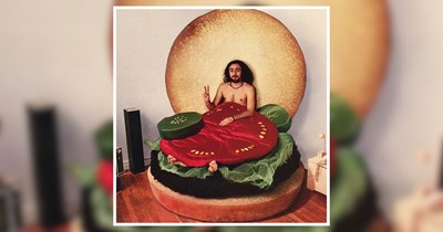 22 Unexpected Beds of the Past to Look at Before You Go to Sleep