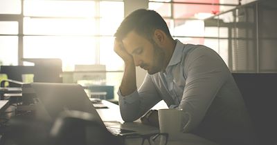 Boss increases salaried employees hours from 9-5 to 7-5 after team goes from 5 employees to 2 employees: 'Is that a red flag?'