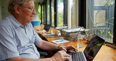 21-year-old granddaughter confronts 74-year-old grandfather after finding out he applied for jobs in her name: ‘I have no clue what information he gave these companies’