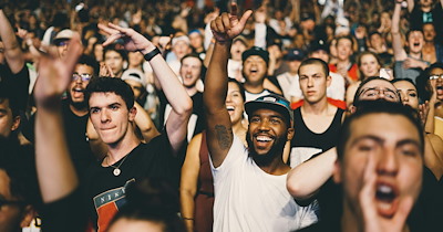 Concert fan refuses to switch seats with a friend who bought a restricted-view ticket for $70 less, even after the rest of the group agrees: 'I specifically paid extra for a decent seat'