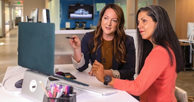 Woman gets promoted, and her 34-year-old sister immediately assumes she’s ‘inheriting’ the job despite having no training for it:  ‘Yesterday she updated her LinkedIn to say she's starting at my company. She has not applied’