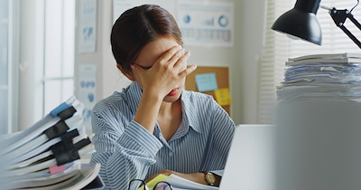 Overworked executive assistant finally resigns after 15 years of work to search for a new path: 'No regret. Just relief'