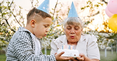 'Amazing grandma' arrives late to her grandson's fishing-themed 10th birthday party, then plays the victim over missing cake: 'She had gone home first and chose not to hurry'