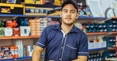 Hardware store employees leave customers mid-sale to comply with boss's strict lunch break schedule, until HR gets involved: ‘He had gotten in trouble’