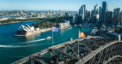 Family tries to book 5 plane tickets to Australia for Christmas, decides not to because it costs $170K: 'Can you put $170K on a credit card?'