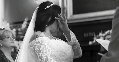 ‘I'm sad, and disappointed, and angry. I feel dumb to have been impulsive and made these invitations’: Woman invites old friends she hasn’t seen in a while to her private wedding ceremony