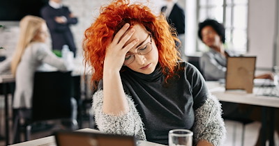 Boss asks employee to sign emails as the person they replaced: 'His explanation was that customers are used to dealing with her'
