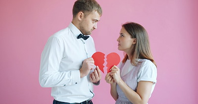 Woman shares “unpopular advice” for dealing with a friend who has a crush on you: ‘They'll usually lie about their feelings going away, because they want continued access (even if it hurts them). And they WILL resent you’