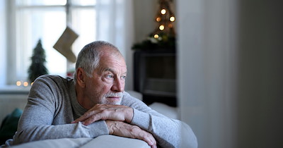  "He's never been a dad to me": Stepfather gets hurt when stepdauhhter choses to have her uncle walk her down the aisle on her wedding day instead of him 