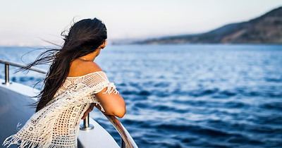 Cruise ship passenger gets tired of every single employee asking for a tip for just doing their job: ‘I was so exhausted about being asked to leave extra money everywhere’