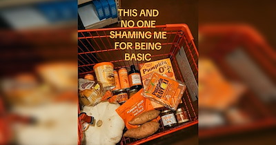 20 Pumpkin Spice Memes to Get Ready for The Fall Mood