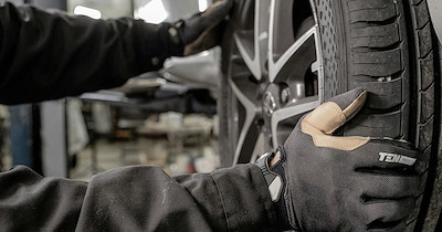 Mechanic accidentally installs winter tyres on wrong car, demands customer pay $180 to find and change them: 'I asked why I’m paying them to fix their own mistake'