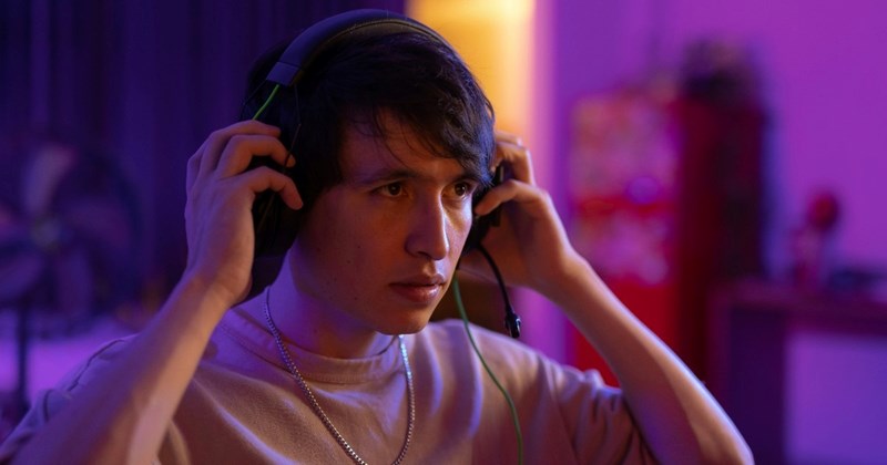 adulting tenant gamers petty revenge apartment living payment roommates money Roommates - 44475397