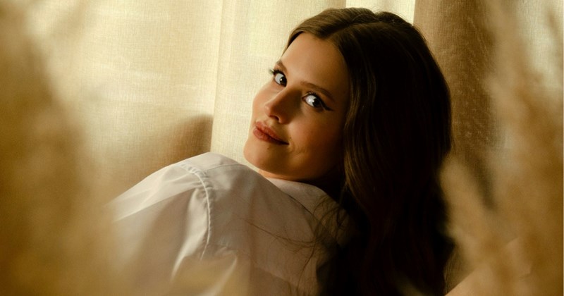 boyfriend friendship dating fails bad friend friends relationships girlfriend mean girls advice red flags red flag dating Relationships - 44502021