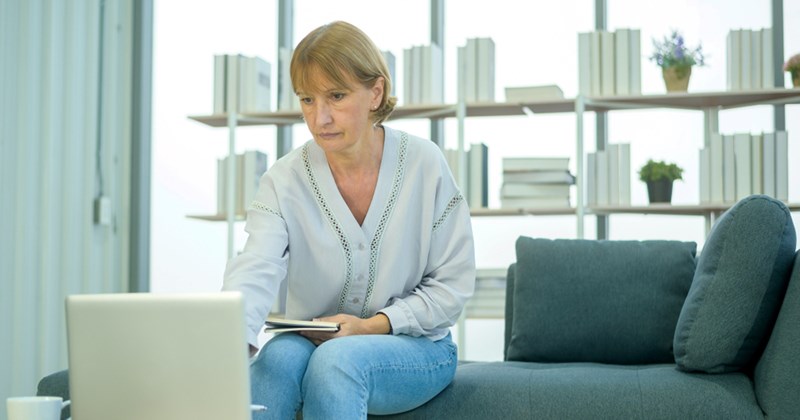 employee fired hr manager work workplace clocking in Workplace - 44514821