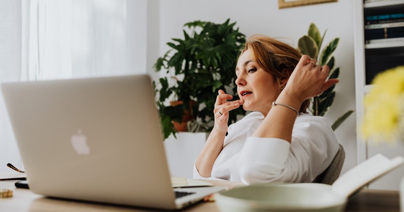 Boss refuses to let employee use WFH perk, then proceeds to use it herself every week: ‘She used excuses to block the staff from using the option’