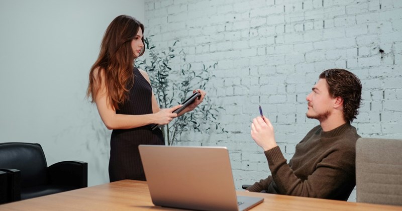 management workplace discussion employment issues boss workplace-stories hr coworkers colleague Workplace - 44849157