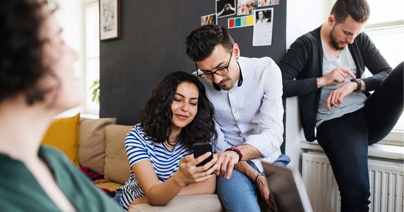 brother sibling rivalry siblings money problems family feud family sibling sister money Family - 44898309