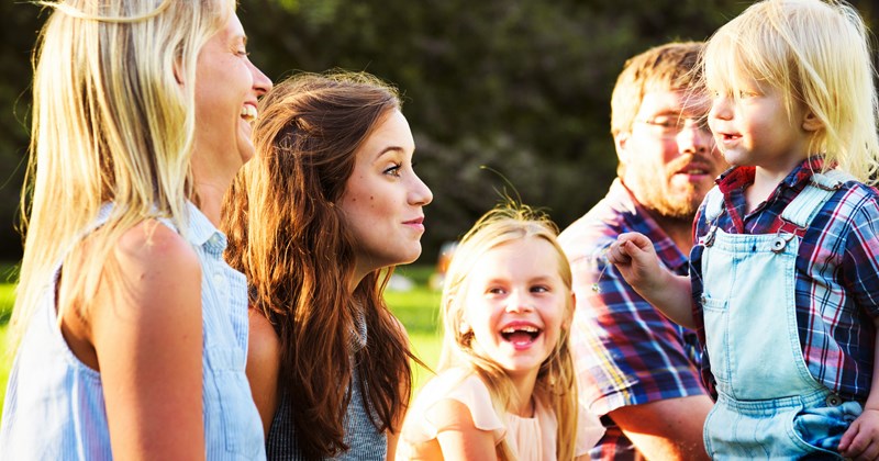 brother siblings family sister money Family - 45099781