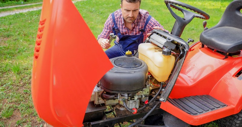 lawn mower homeowner new homebuyers property entitled people Entitled People - 45130757