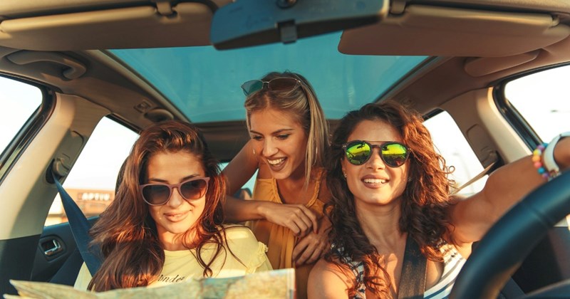 collage girls friends reddit story collage girls trip reddit thread Friends - 45133061