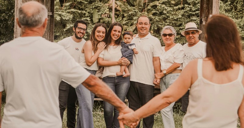 family drama marriage drama plane wedding family private plane grandparents Family - 45526277