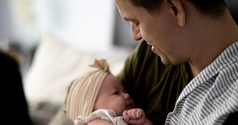 After Years of Sending Parents Money Every Month, Son Decides to Cut the Funds in Favor of His Newborn Baby, Only for Dad to Never Respond to the Announcement
