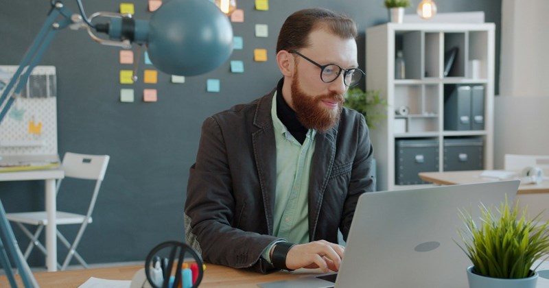 work stories manager toxic boss work Workplace - 45652997