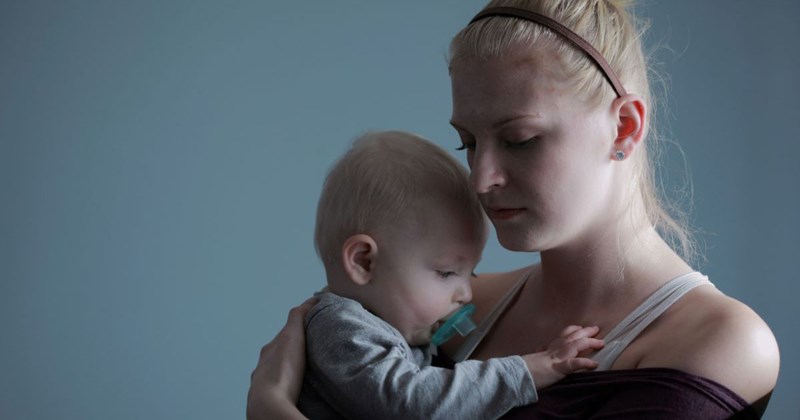 a single mom and her baby son, who can barely afford to keep the roof over their heads right now, forcing her to resort to begging from her friends. 