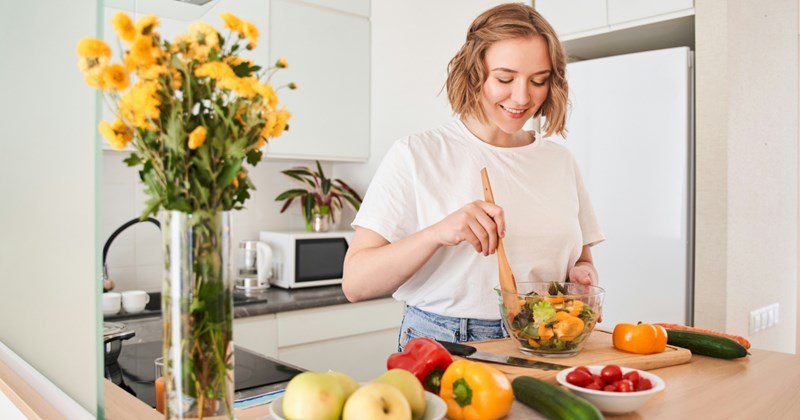 gluten free kitchen gluten allergy sister drama roommate boundaries sister roommates gluten free Family - 45998597