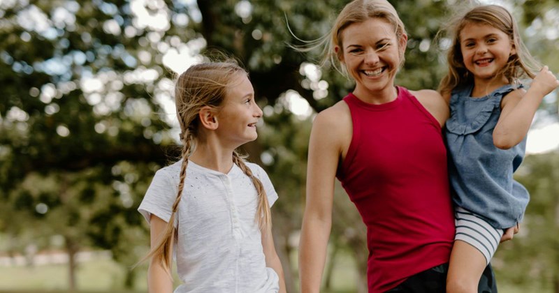 A nanny works with two children before quitting her job because her boss (their mom) is incredibly high-strung and demanding.