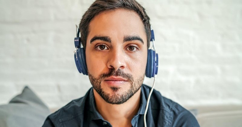 Applicant Automatically Rejects Every One-Way AI Video Interview They Are Offered, Calls It a Game Changer in Job Searching