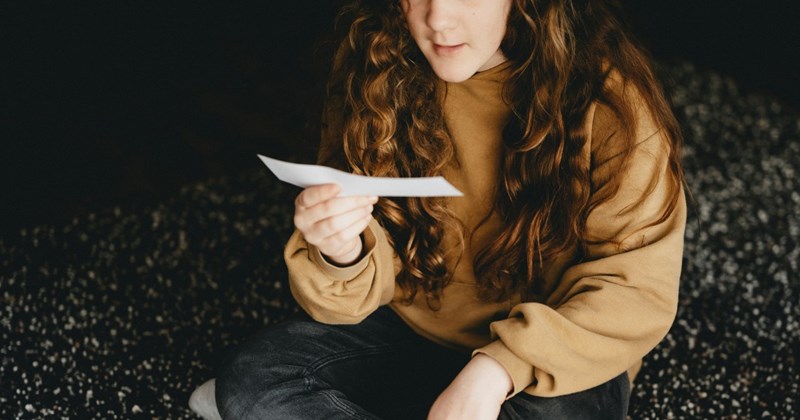 This hits close to home because I had a similar falling-out with a friend last week, and I was in the wrong, so I can understand the feeling of being betrayed when nothing is really happening, but there is still no excuse. What surprised me about this story is that the angry friend hasn’t taken any steps back yet, but well, that might 