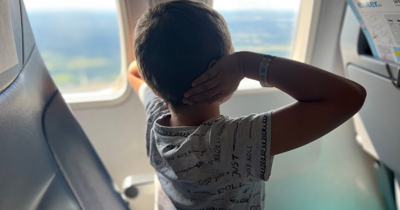 entitled parents kids flight parenting Parenting Fail parents entitled people Entitled People - 46354693