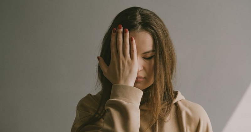 hurt family drama aita AITAH mother cold shoulder niece reddit story aunt uncle family Reddit Family - 46364677