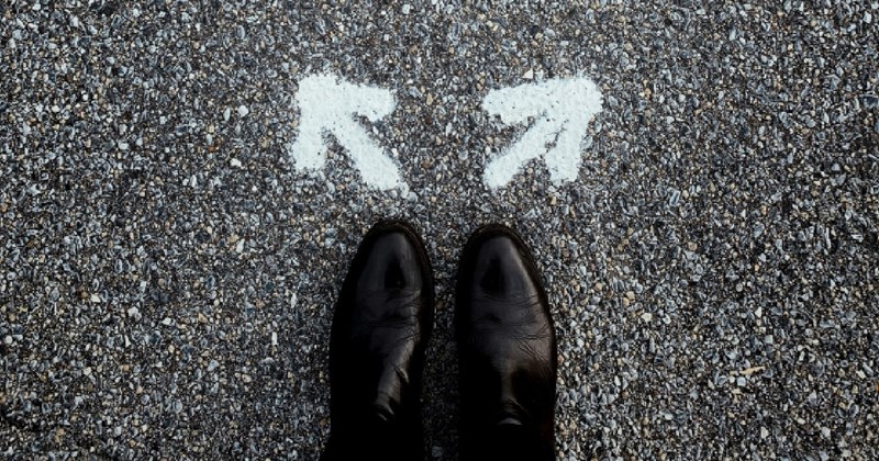 Some decisions are supposed to be taken without thinking too much about them  I know this advice can sound strange, but sometimes intuition is pointing in the right direction. People who love us oftentimes try to help us make good decis