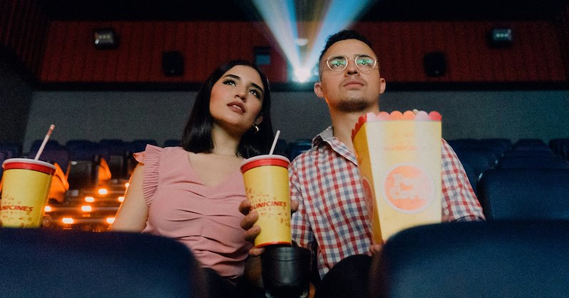 horror movies boyfriend horror movies obsession girlfriend gen z men vs women topical Relationships - 46879749