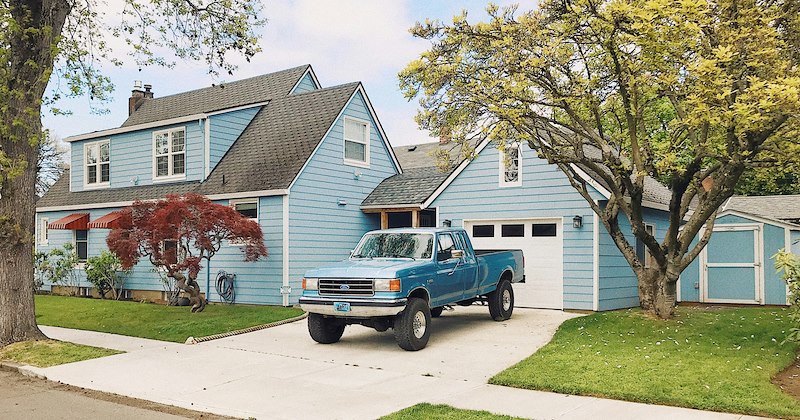 A townhouse tenant’s attempts to establish boundaries meet resistance from a neighbour who considers years of unrestricted access a reason to keep using the property